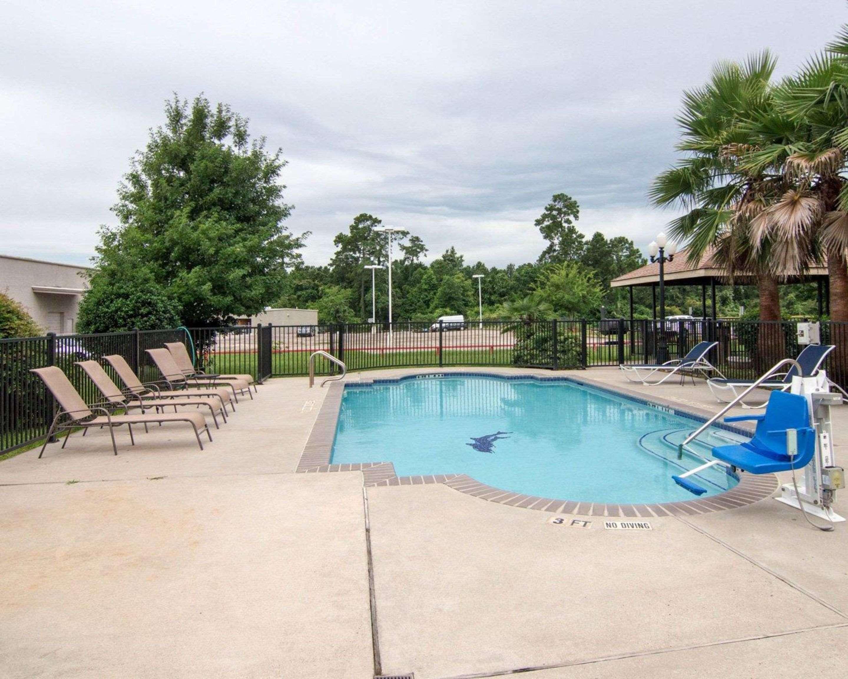 Comfort Suites Kingwood Houston North Humble 59 Exterior foto